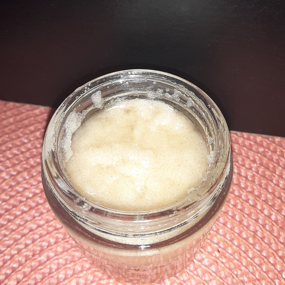 Lemon body scrub